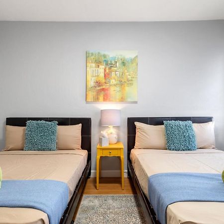 Ensuite Apt On Collins Ave Miami Beach Exterior foto